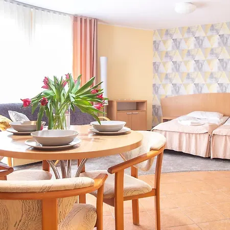 Al-Dom Apartamenty Olymp Sunshine Kolobrzeg Exterior photo